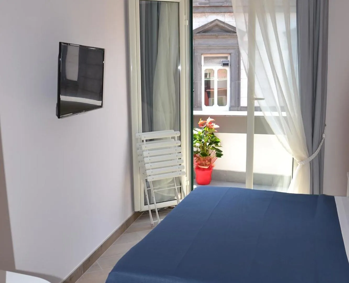 B&B Federico II Neapel Italien